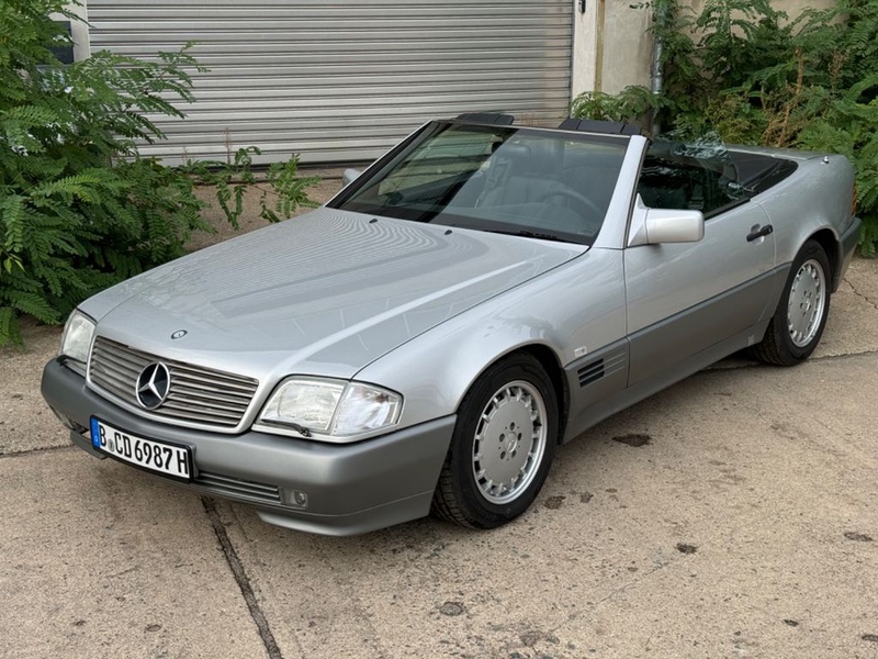 Mercedes-Benz SL-Class