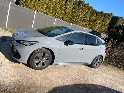 Cupra Born 2023