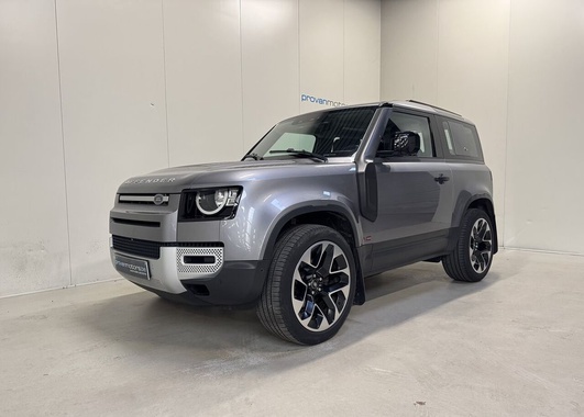 Land Rover Defender 2022