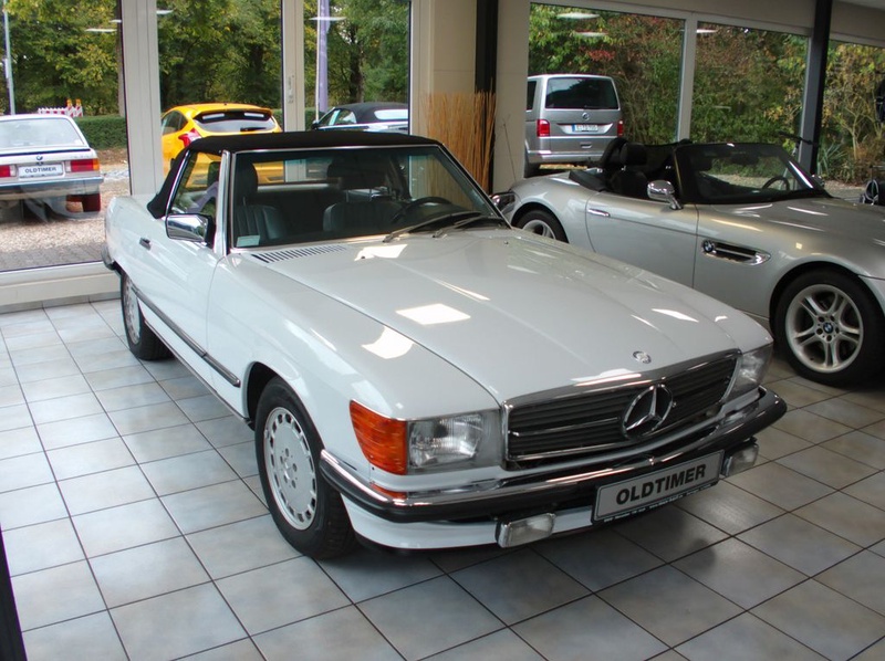 Mercedes-Benz SL-Class