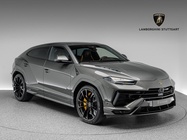 Lamborghini Urus 2025