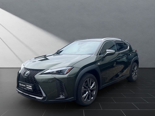 Lexus UX 2024
