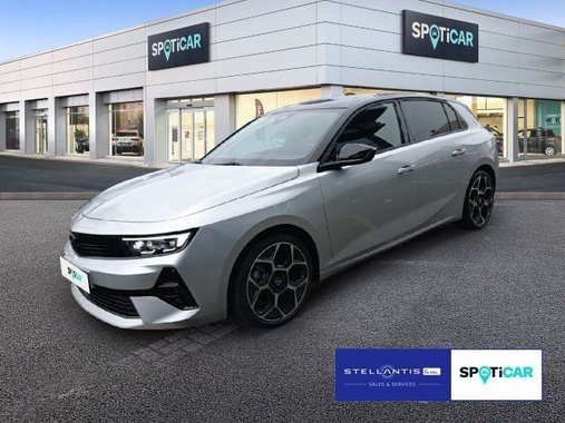 Opel Astra 2024