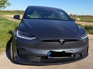 Tesla Model X 2023