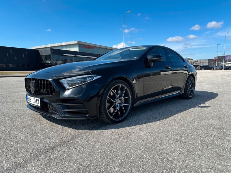 Mercedes-Benz CLS-Class