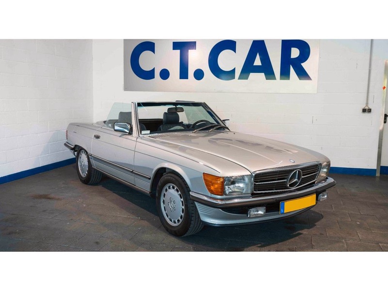Mercedes-Benz SL-Class
