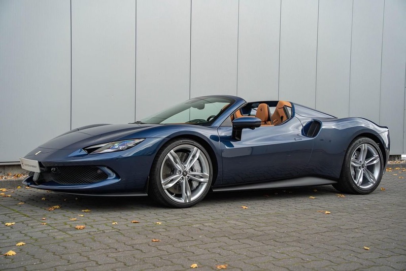 Ferrari 296
