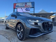 Audi Q8 2023