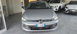 Volkswagen Golf 2025
