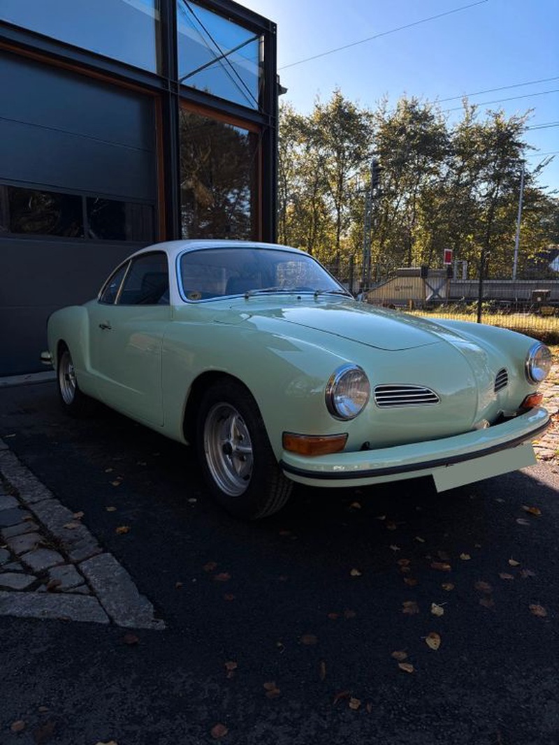 Volkswagen Karmann Ghia