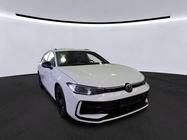 Volkswagen Passat 2024