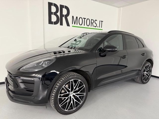 Porsche Macan 2021