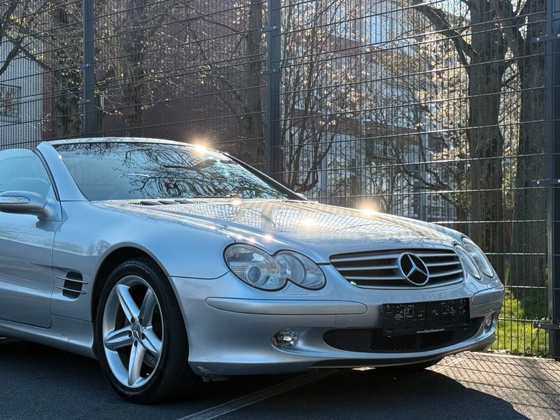Mercedes-Benz SL-Class