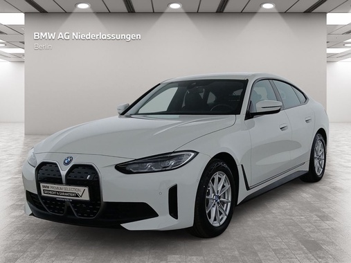 BMW i4 2023