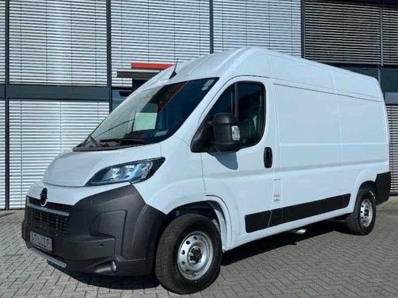 Opel Movano