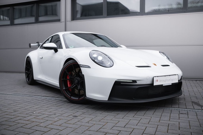 Porsche 992