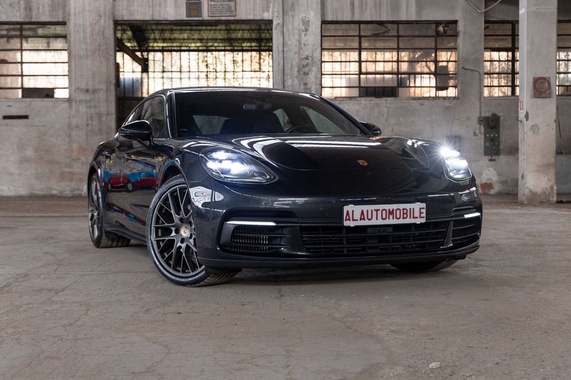 Porsche Panamera 2019