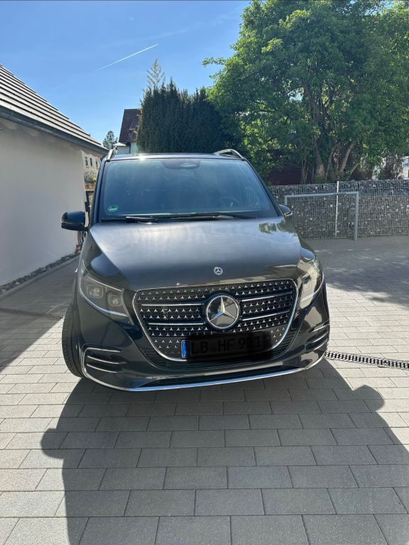 Mercedes-Benz V-Class