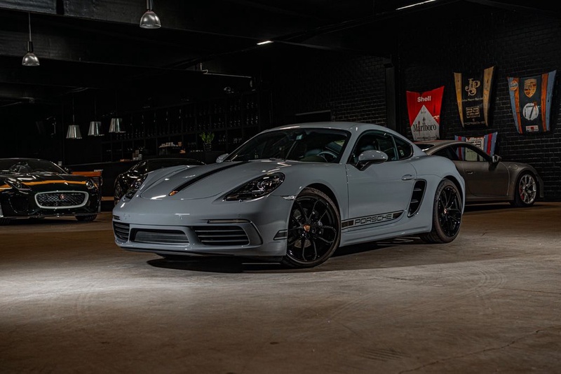 Porsche Cayman
