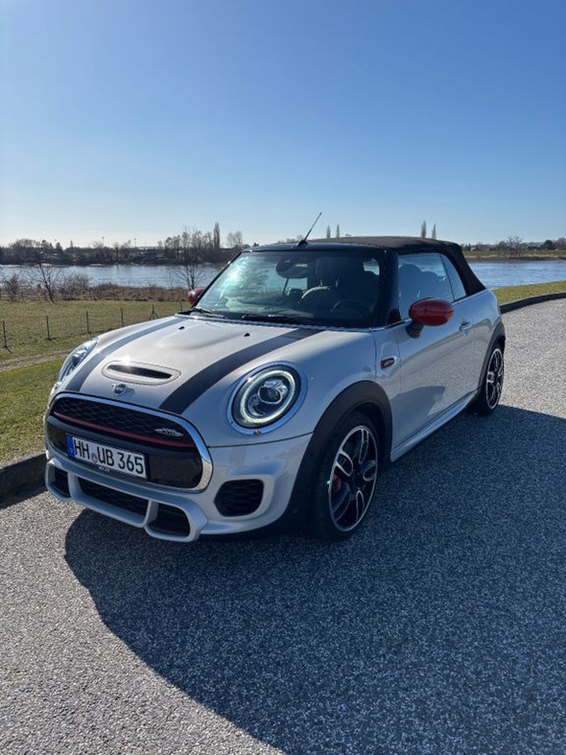 MINI Cabrio