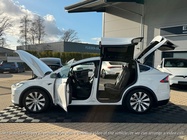 Tesla Model X 2019