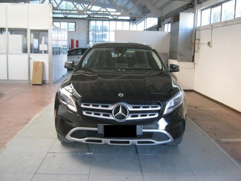 Mercedes-Benz GLA-Class