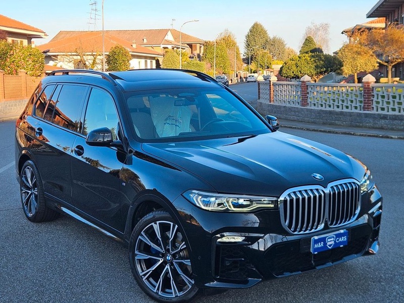 BMW X7