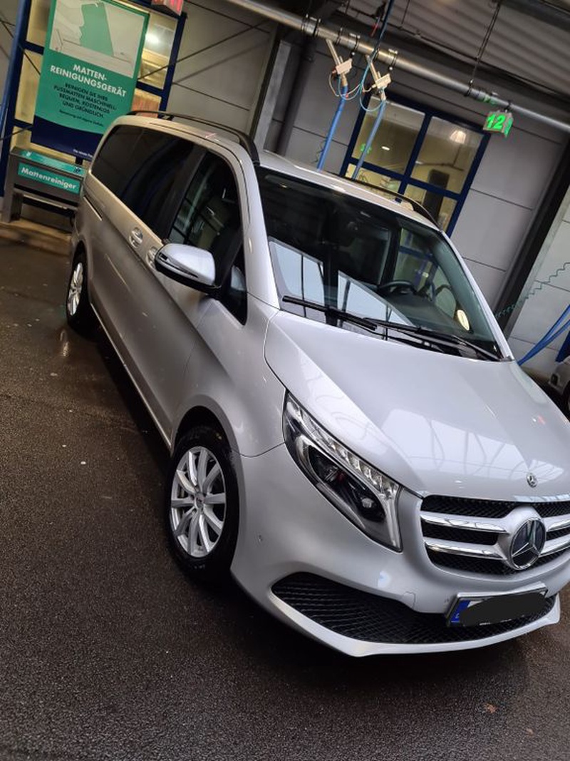 Mercedes-Benz V-Class