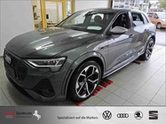 Audi e-tron 2022