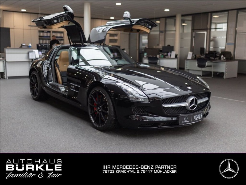 Mercedes-Benz SLS AMG