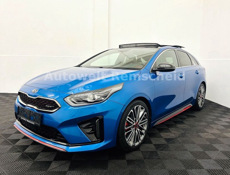 Kia pro cee'd / ProCeed
