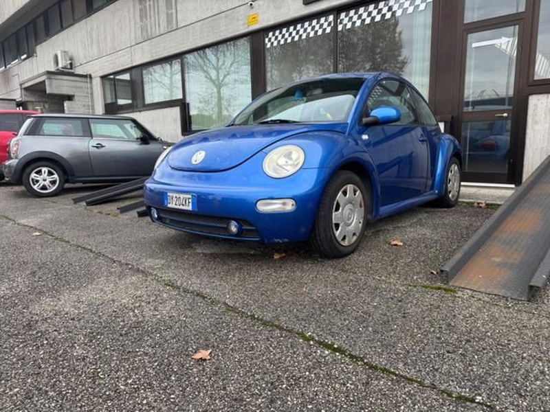 Volkswagen New Beetle