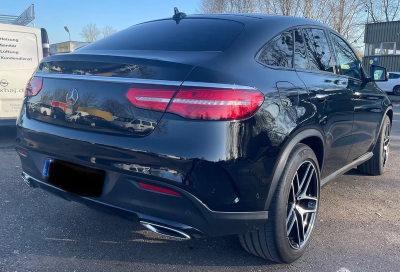 Mercedes-Benz GLE-Class