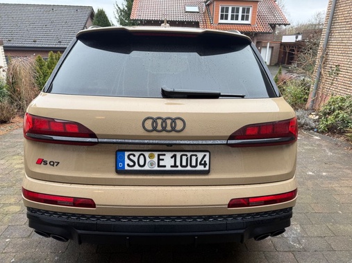 Audi SQ7 2024