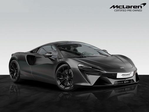 McLaren Artura 2024