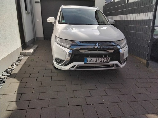 Mitsubishi Outlander 2020