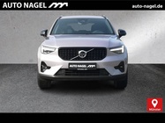 Volvo XC40 2025