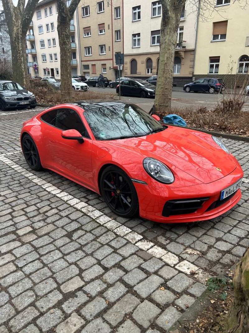 Porsche 992