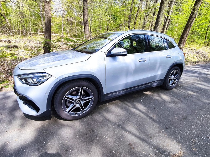 Mercedes-Benz GLA-Class