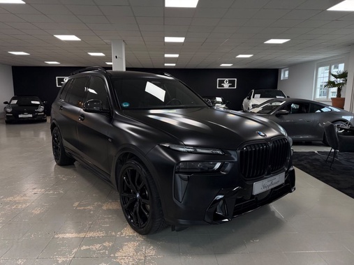 BMW X7 2023