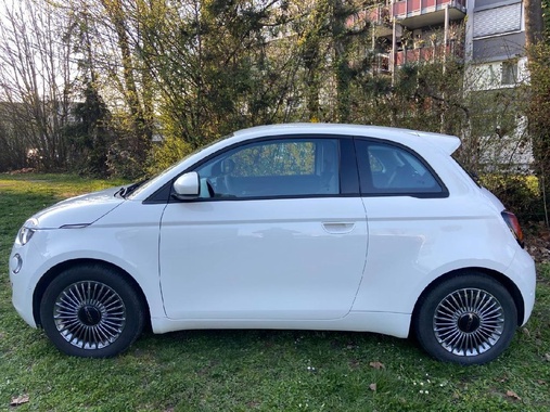 Fiat 500e 2023