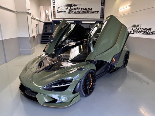 McLaren 765LT 2021