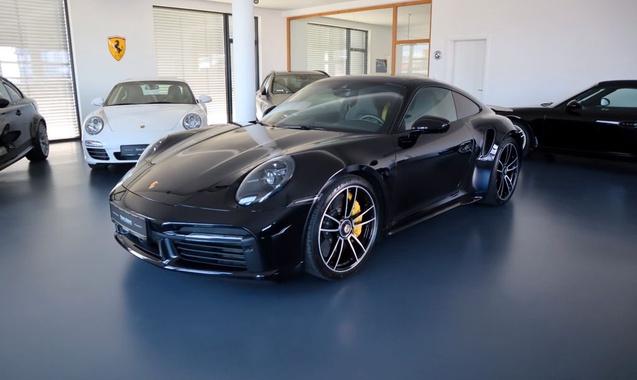 Porsche 992 2023