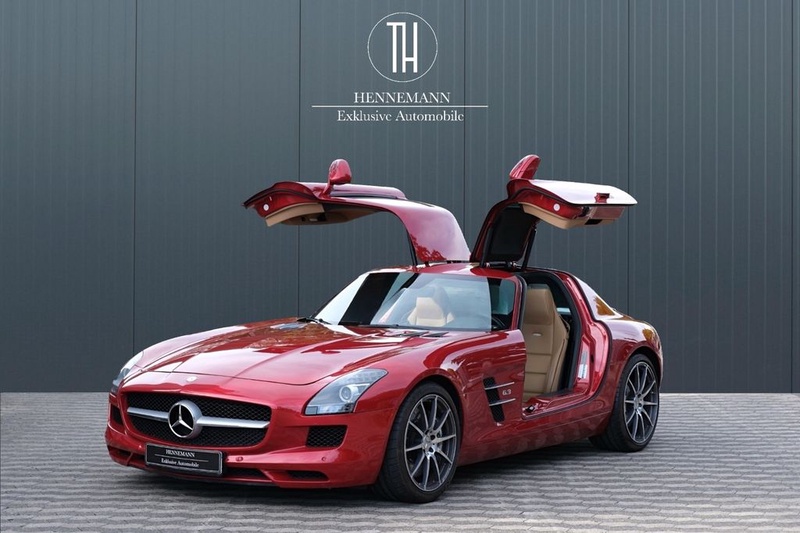 Mercedes-Benz SLS AMG