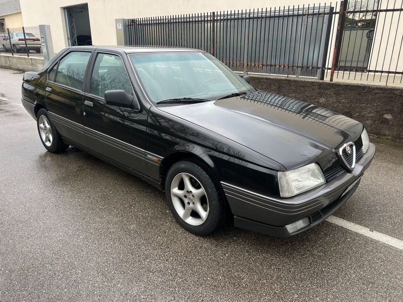 Alfa Romeo 164