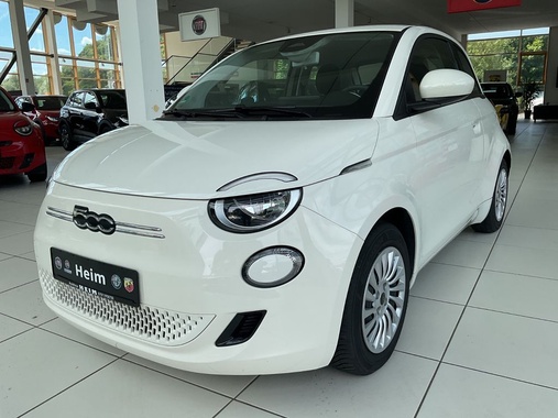 Fiat 500e 2023
