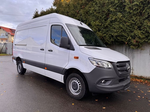 Mercedes-Benz Sprinter 2024
