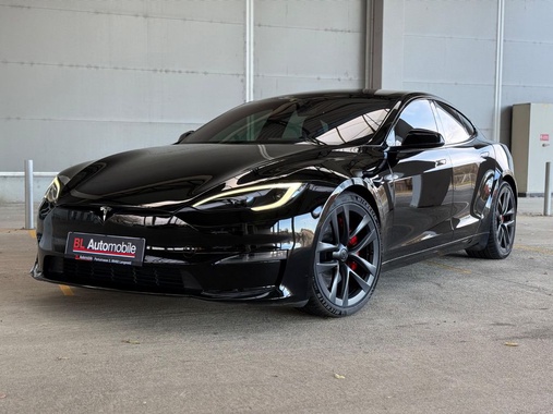 Tesla Model S 2024