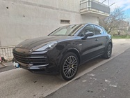 Porsche Cayenne 2021