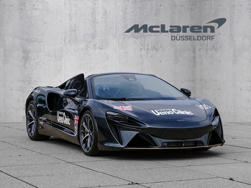 McLaren Artura 2025